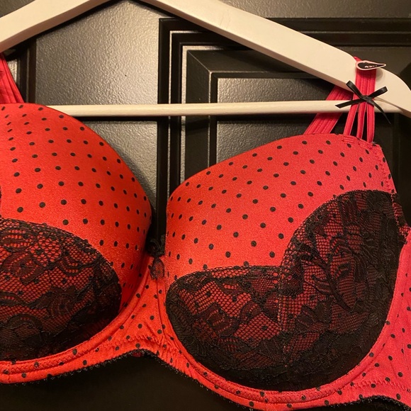 Additionelle NWT balconette bra 42D red/pink polka dot - Picture 6 of 9